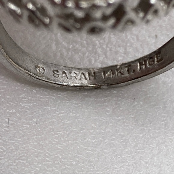 Silver Tone Ring *Missing Rhinestone” Marked “Sarah 14 KT HGE” - Picture 2 of 6